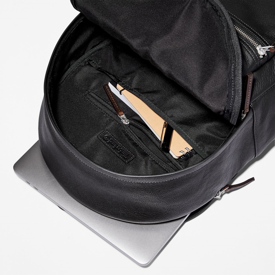 Timberland Ireland Black Tuckerman 22-Liter Leather Backpack