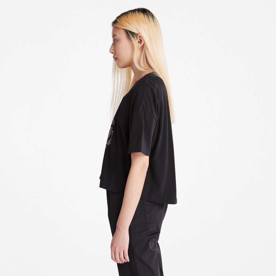 Timberland Ireland Women's Cropped Logo T-Shirt Black