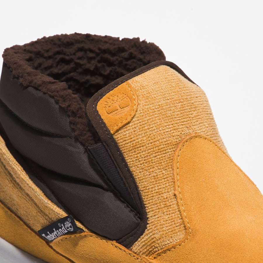 Wheat Suede/Black Timberland Ireland Men's Ez Lounge Slip-On Hiking Boots